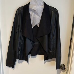 NWT Bagatelle Collection Cropped Black Jacket